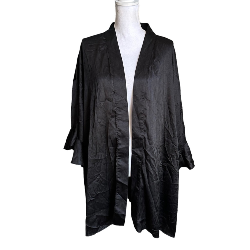 Hodo Black Women’s Ruffle Sleeve Robe Size XXL
